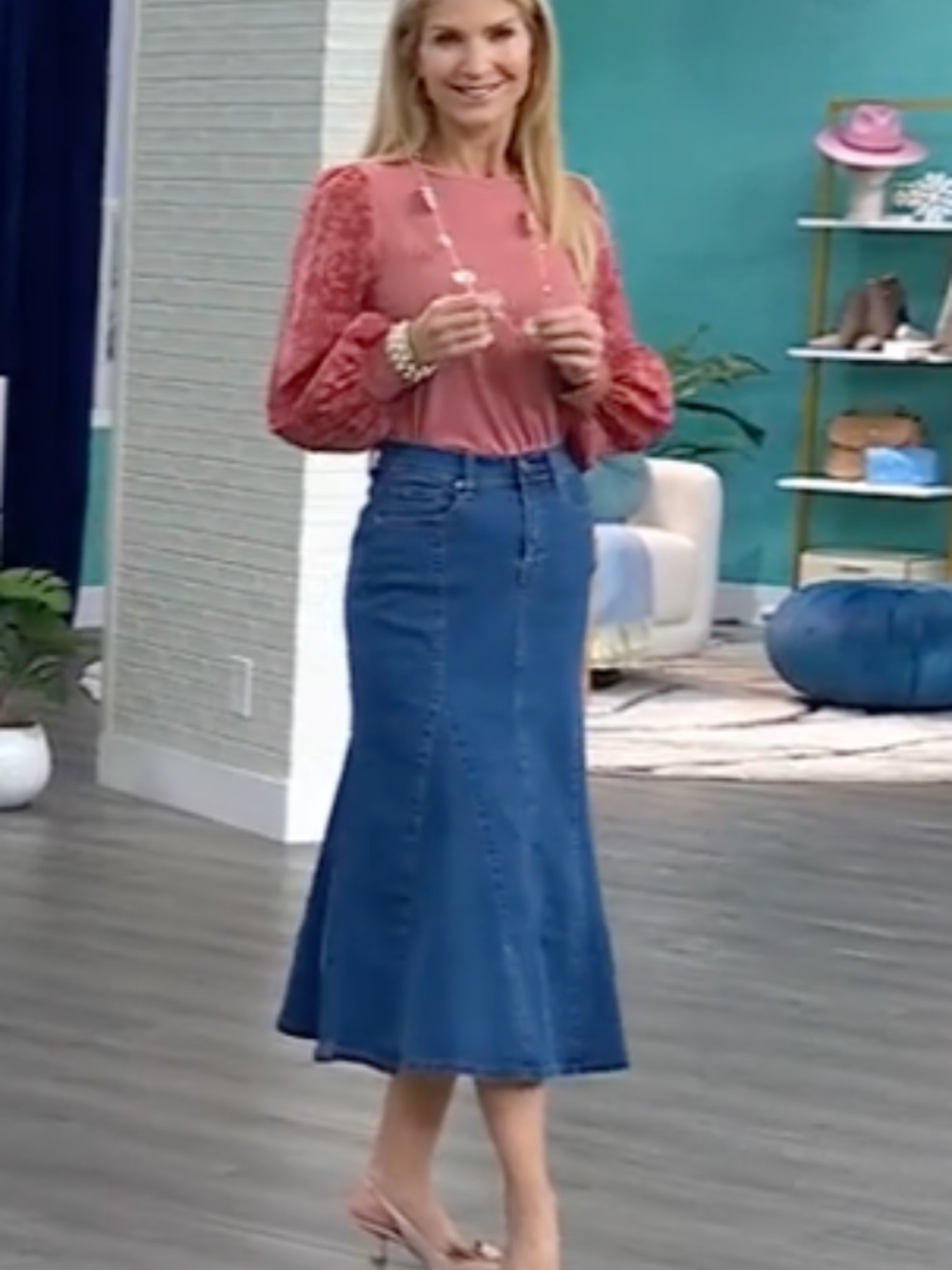 DG2 Diane Gilman Denim Midi Skirt NWT Size 0 Flared Stretch Jean Skirt
